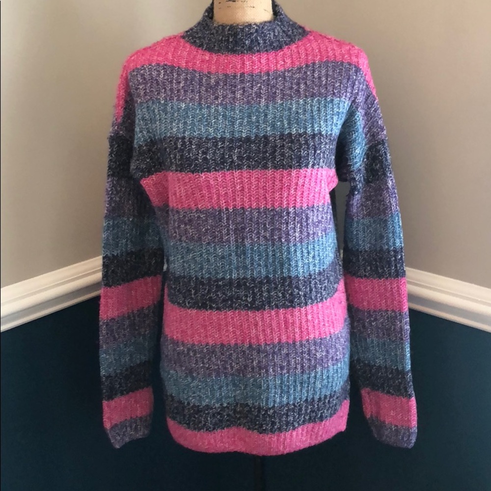 GAP Sweater